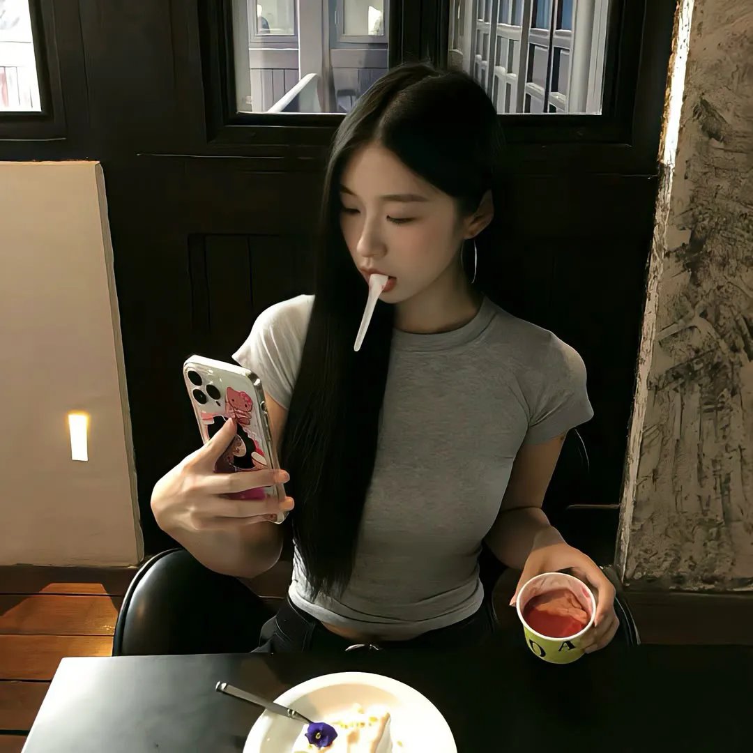 活力青春俏娇娃